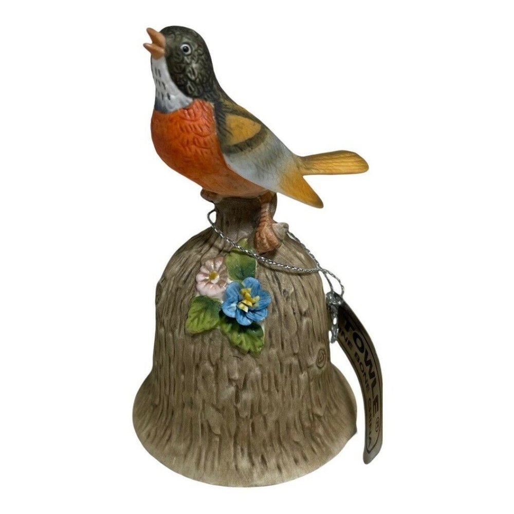 Towle Fine‎ Bone China Robin Bird Bell Spring